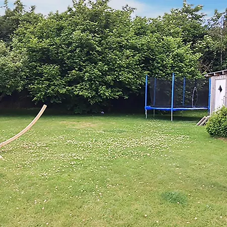 Three-bedroom In Sydals * Skovbyballe